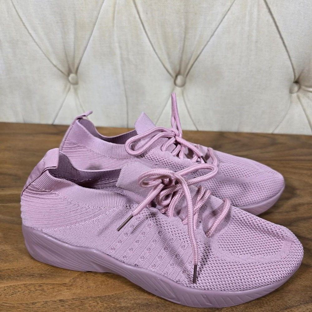 Dusty pink knit lace-up sneakers size EU 41 / US women's 10